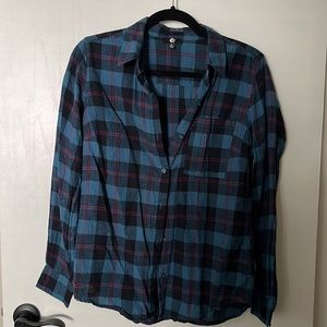 Good condition! Size Medium A&I Flannel